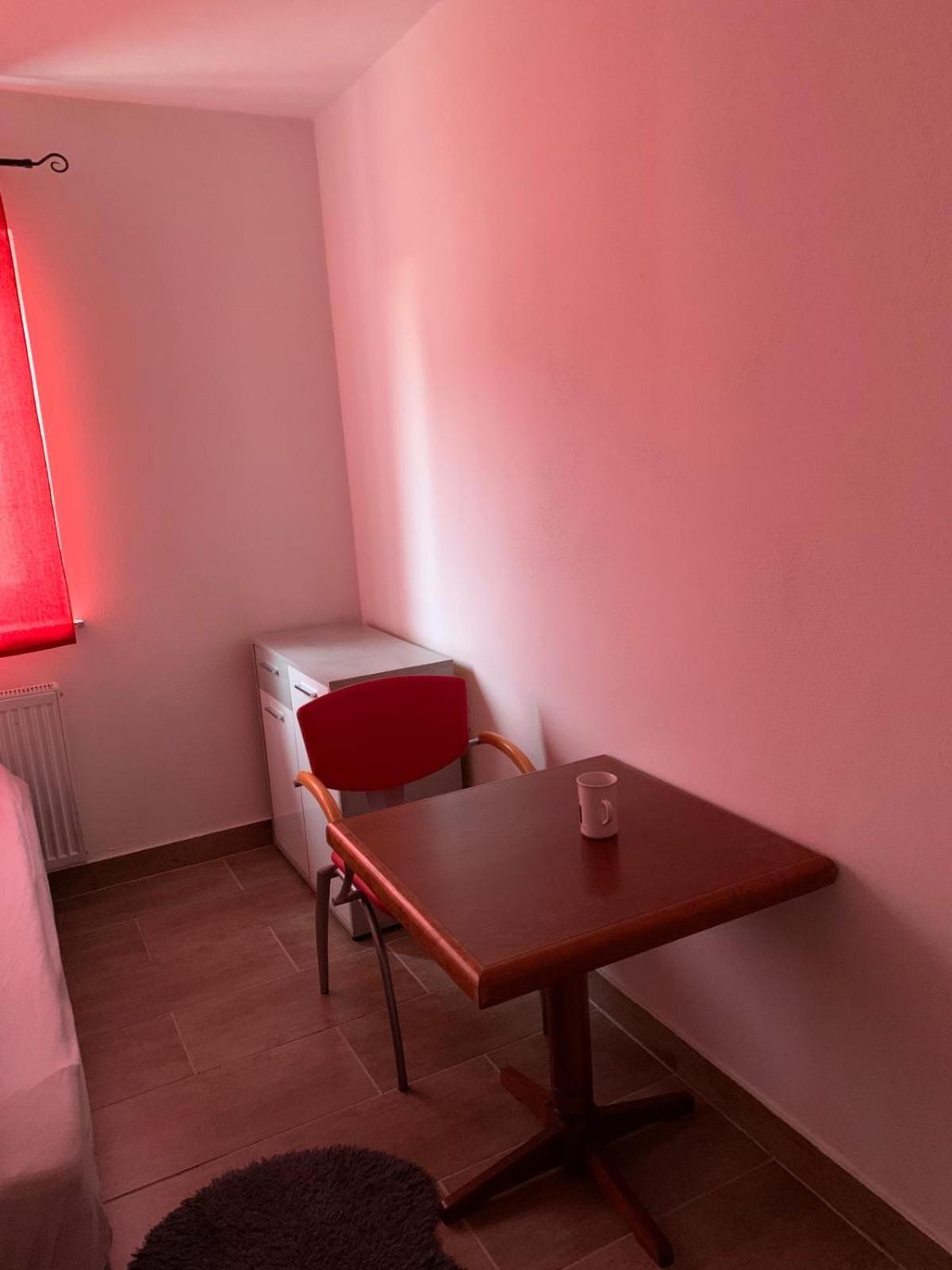 Zv-Scholtz Gaestehaus Eisenfelden Winhoring エクステリア 写真